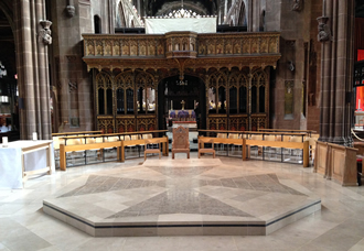Lifting Manchester Cathedral’s dais to new heights