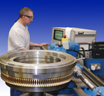 High tolerance worm gears are profiled at Metav