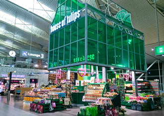 Amsterdam Airport Tulip shop show stopper