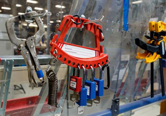 New safety lock carrier is practical and effective