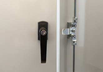 Locking system selects bespoke security levels