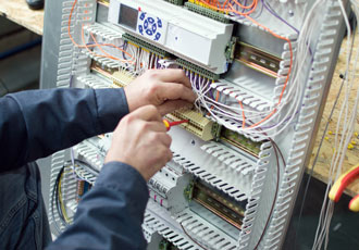 How to manage obsolescence in industrial control panels