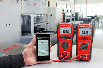 Handheld multimeter shares data via free app