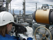Bayernoil refinery uses FLIR® GasFindIR to detect leaks