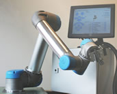 Simple, flexible and highly economical robotic arm