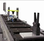 The intelligent conveyor chain for pick and place solutions